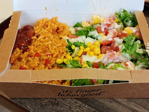 Photo of KFC Milton Keynes - Stacey Bushes - Unit 27, Stacey Bushes Trading Centre, 10 Erica Rd, Stacey Bushes, Milton Keynes MK12 6HS